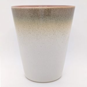 Keramikbecher beige mit braunem Rand, 320 ml