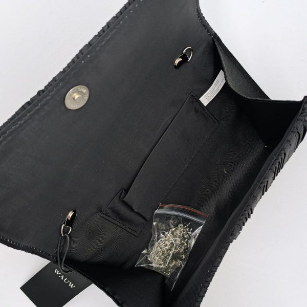 Plissee-Schultertasche metallic schwarz – Bild 2